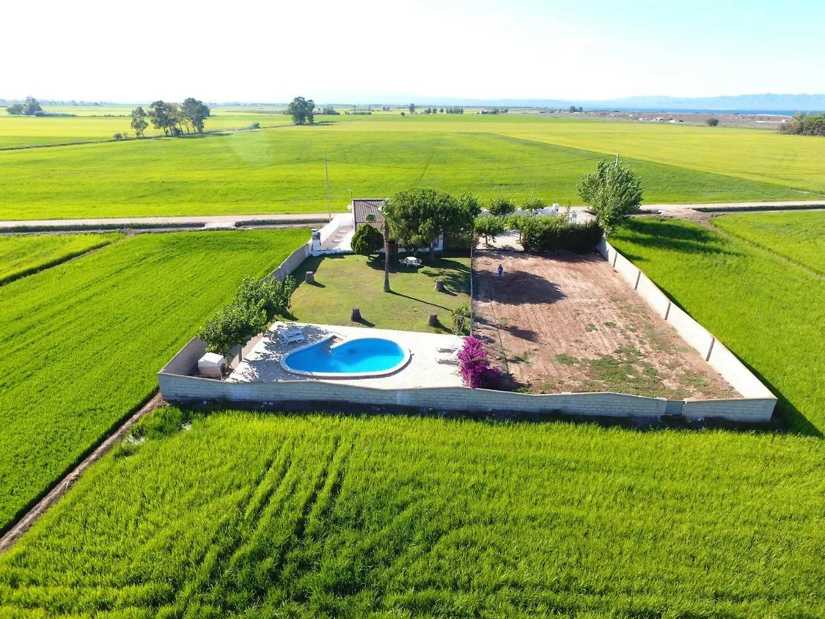 Chalet Garcia contacts